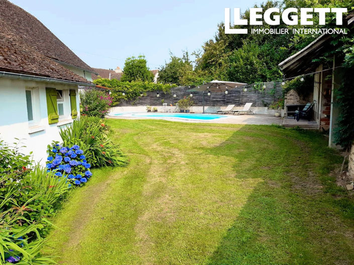 Image No.8-2 Bed House for sale