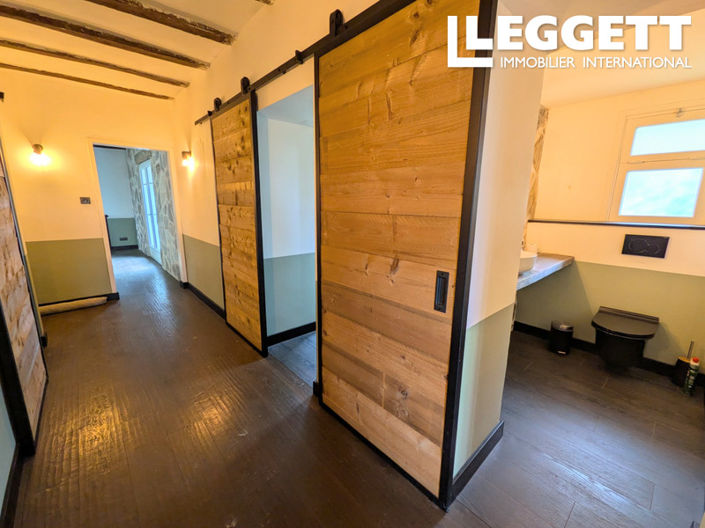 Image No.8-2 Bed House for sale