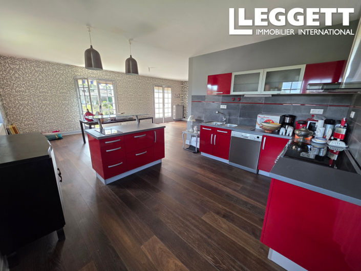 Image No.9-Maison de 3 chambres à vendre à Chef-Boutonne