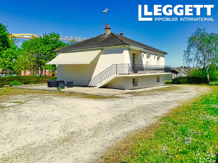 Image No.10-3 Bed House for sale