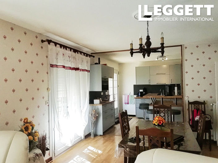 Image No.5-3 Bed House for sale