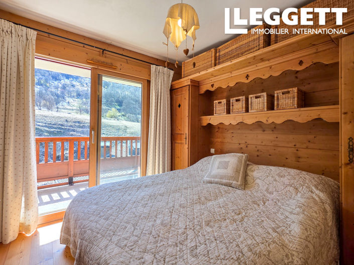 Image No.7-3 Bed Apartment for sale