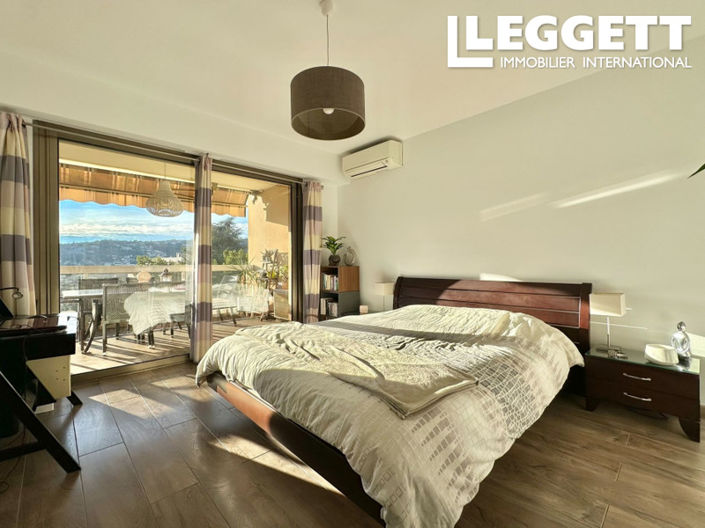 Image No.7-3 Bed Apartment for sale