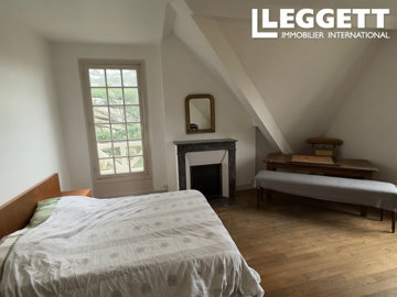 ahr0chm6ly9jzg4uagvzdglhlmltbw8vaw1hz2uvvevom