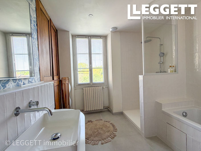 Image No.10-Maison de 7 chambres à vendre à Bretenoux