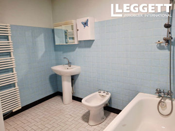 ahr0chm6ly9jzg4uagvzdglhlmltbw8vaw1hz2uvvevom