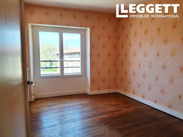 ahr0chm6ly9jzg4uagvzdglhlmltbw8vaw1hz2uvvevom