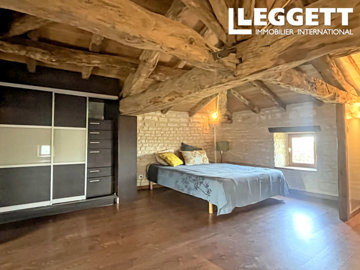 ahr0chm6ly9jzg4uagvzdglhlmltbw8vaw1hz2uvvevom