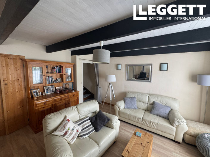 Image No.2-4 Bed House for sale