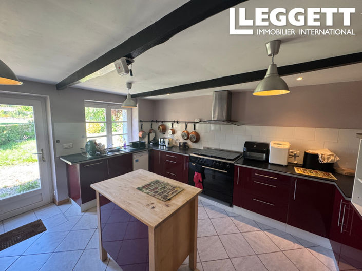 Image No.7-4 Bed House for sale