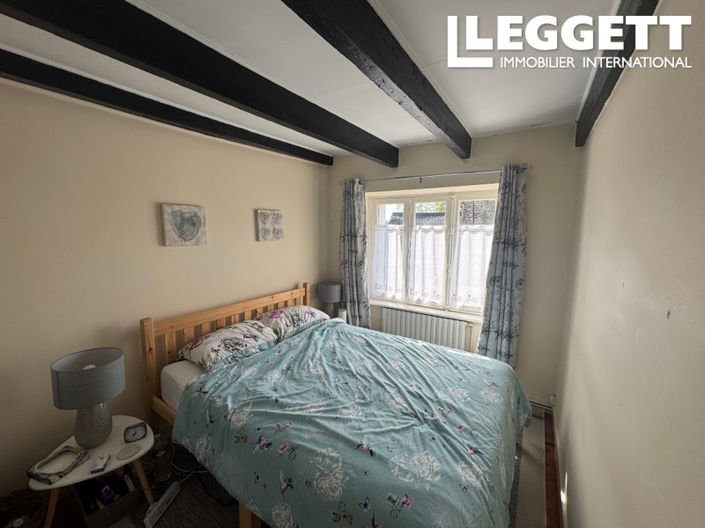 Image No.8-4 Bed House for sale