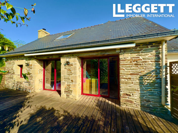 Image No.2-4 Bed House for sale