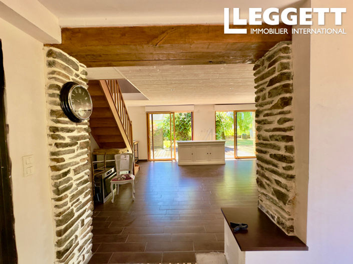 Image No.8-4 Bed House for sale