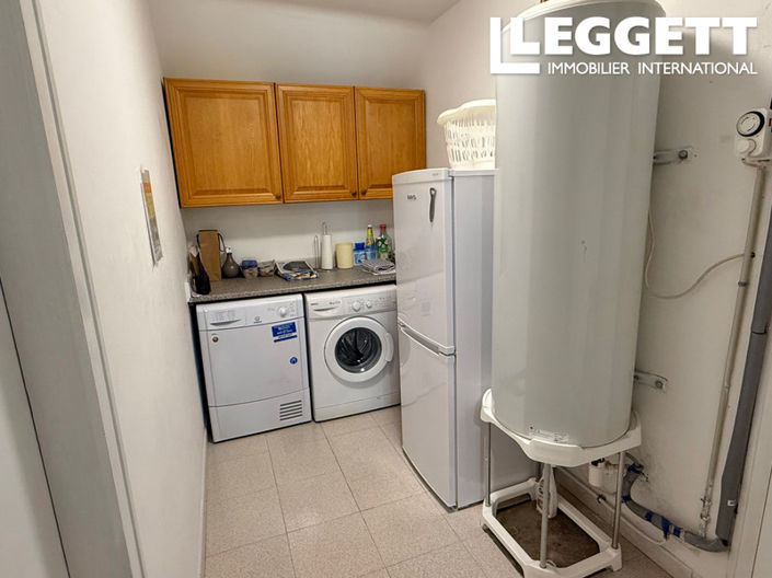 Image No.9-2 Bed House for sale