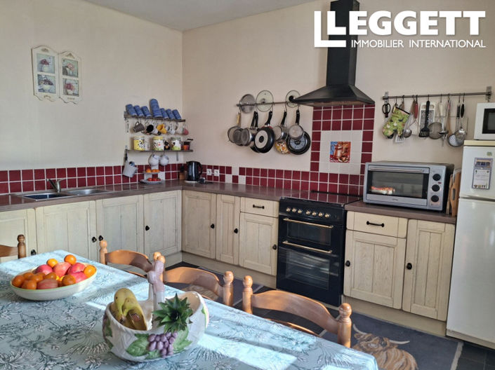 Image No.7-3 Bed House for sale