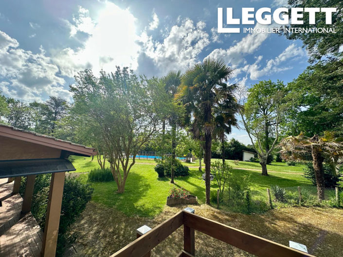 Image No.5-16 Bed House for sale