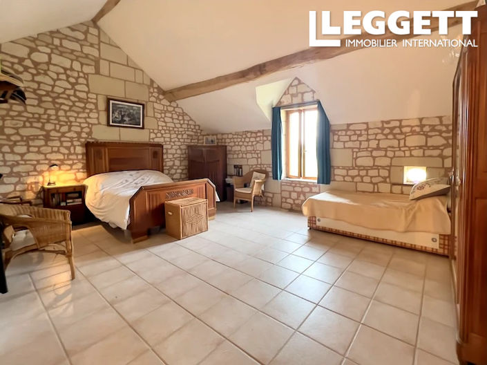 Image No.4-3 Bed House for sale