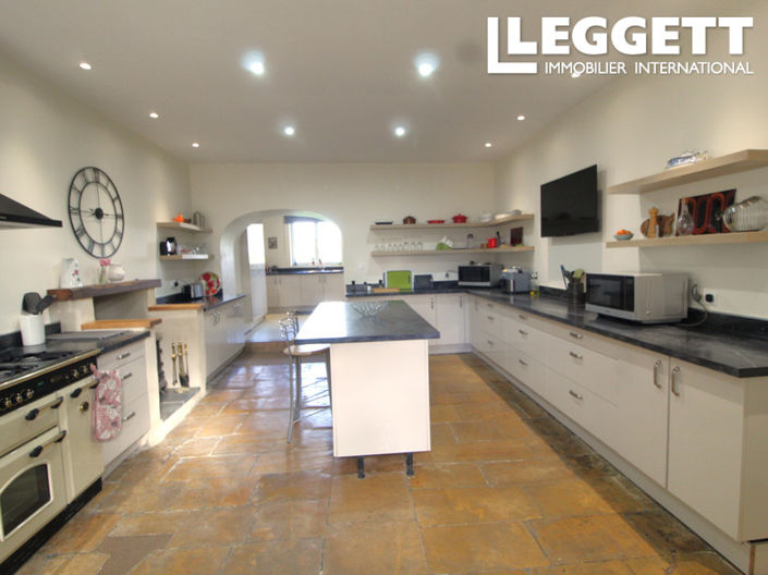 Image No.4-5 Bed House for sale