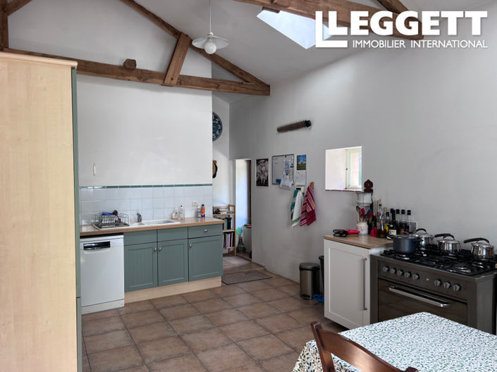 Image No.3-3 Bed House for sale