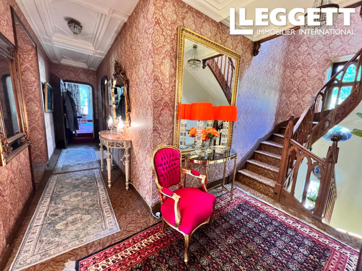 Image No.3-Châteaux de 7 chambres à vendre à Clécy