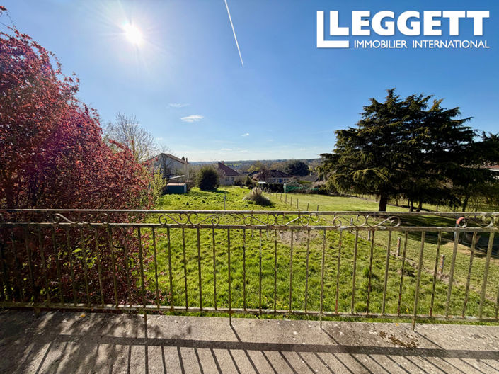 Image No.2-4 Bed House for sale