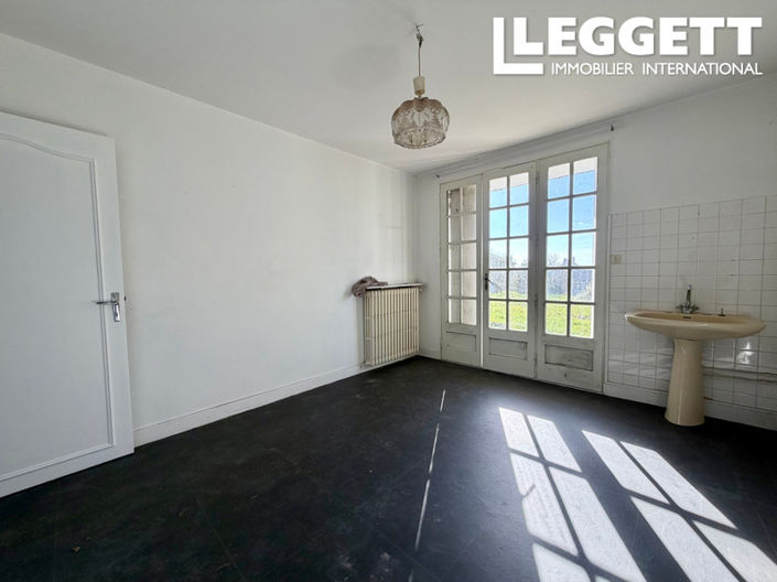Image No.9-4 Bed House for sale