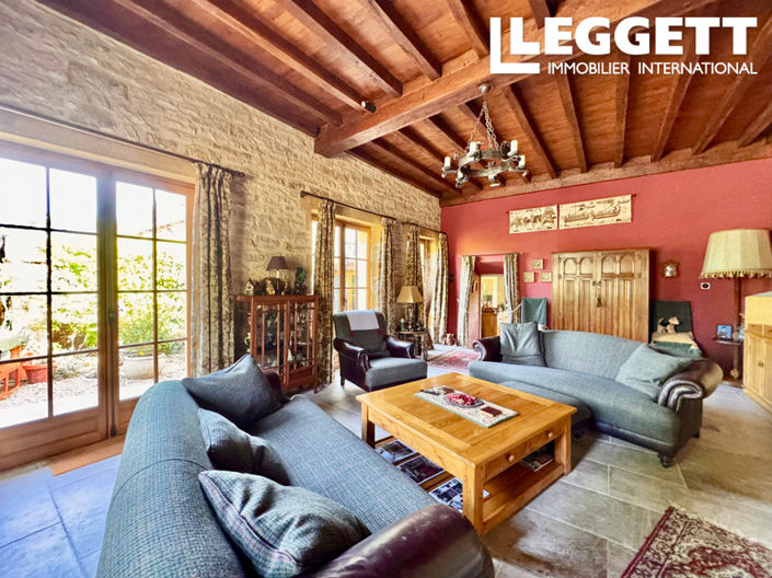 Image No.2-3 Bed House for sale