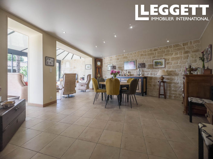 Image No.9-4 Bed House for sale