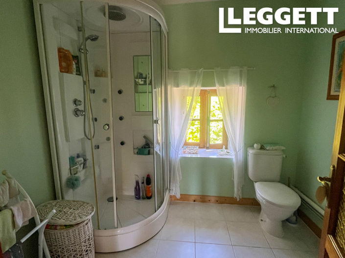 Image No.7-2 Bed House for sale