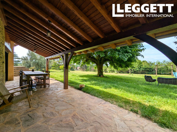 Image No.2-5 Bed House for sale