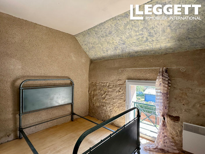 Image No.6-4 Bed House for sale