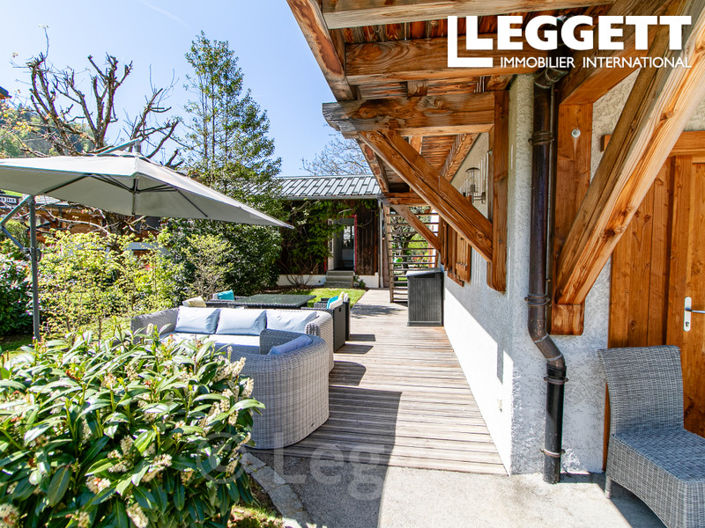 Image No.2-4 Bed House for sale