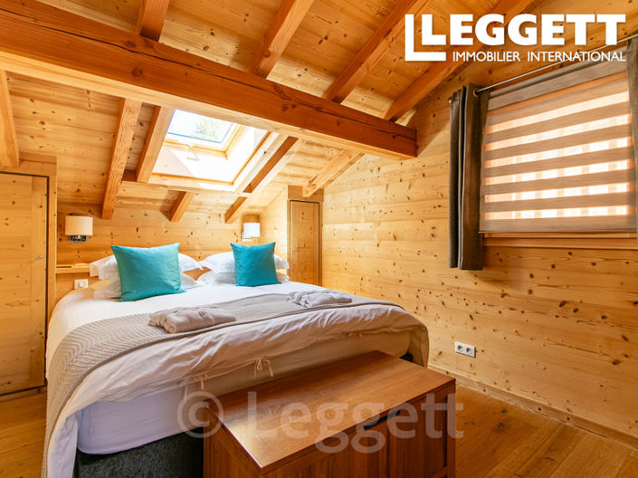 Image No.7-4 Bed House for sale