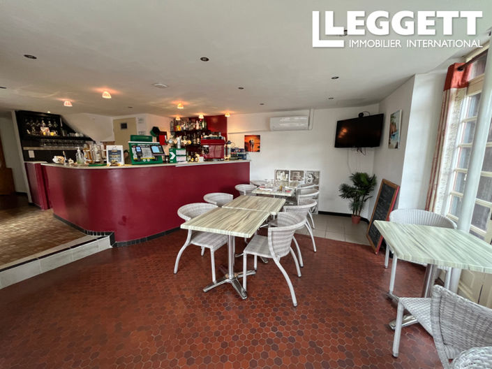 Image No.4-14 Bed Commercial for sale