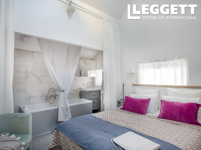 Image No.9-3 Bed House for sale