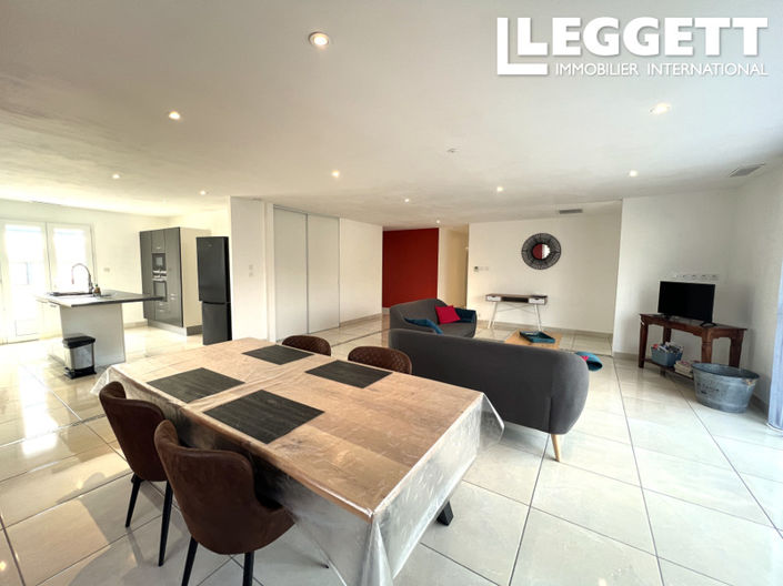 Image No.3-3 Bed House for sale