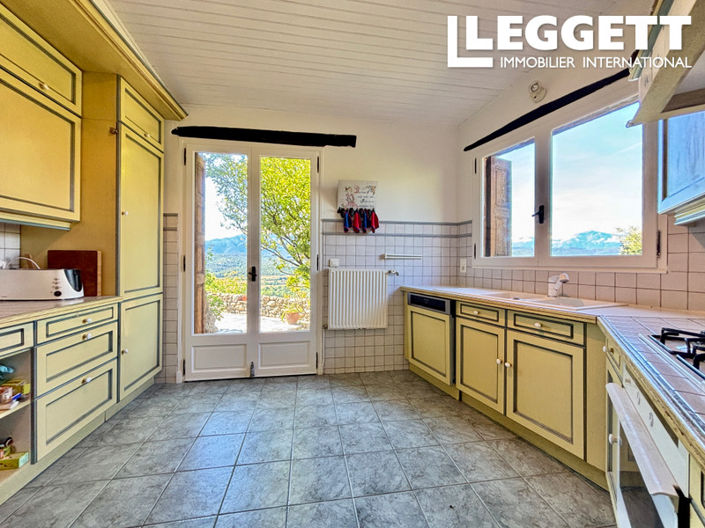 Image No.9-4 Bed House for sale