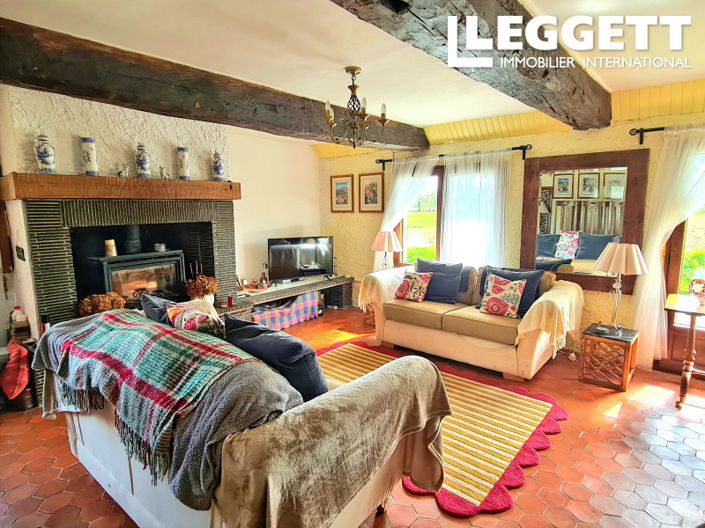 Image No.2-2 Bed House for sale