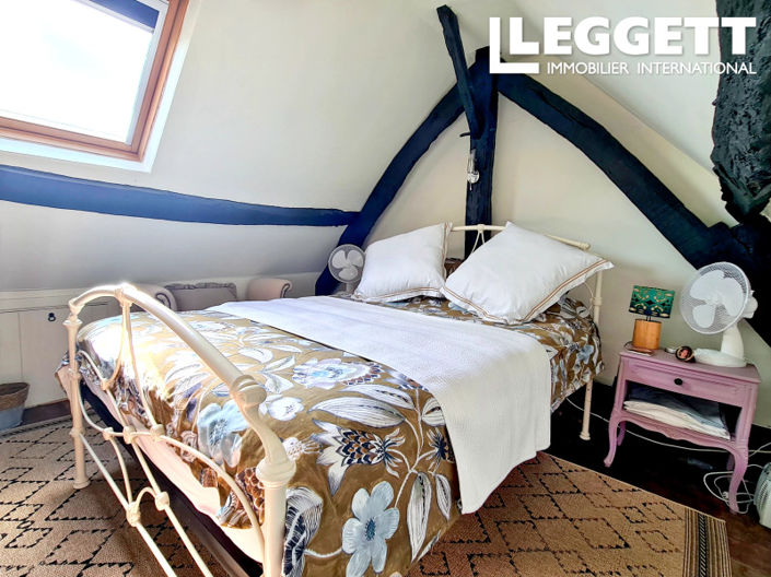 Image No.6-2 Bed House for sale