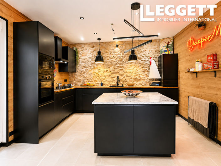 Image No.2-3 Bed House for sale