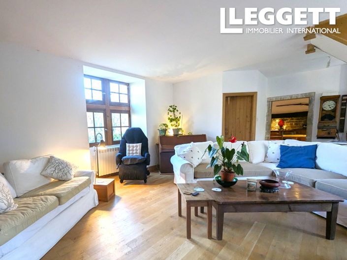 Image No.2-3 Bed House for sale