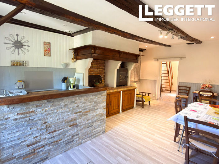 Image No.5-2 Bed House for sale