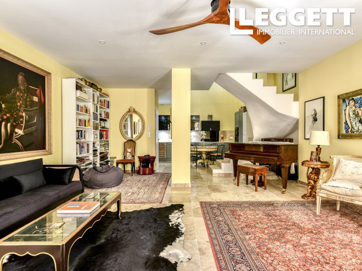Image No.2-3 Bed House for sale