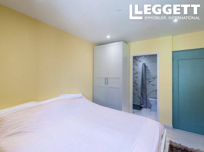 Image No.7-3 Bed House for sale