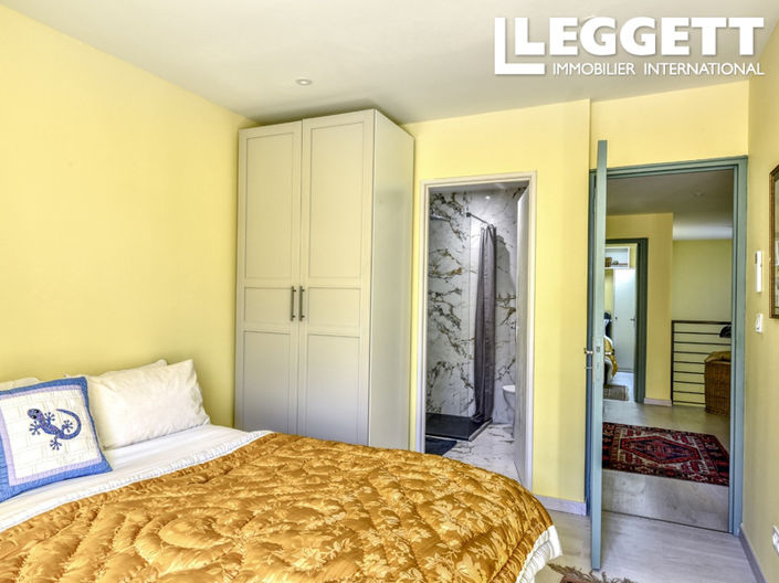 Image No.7-3 Bed House for sale