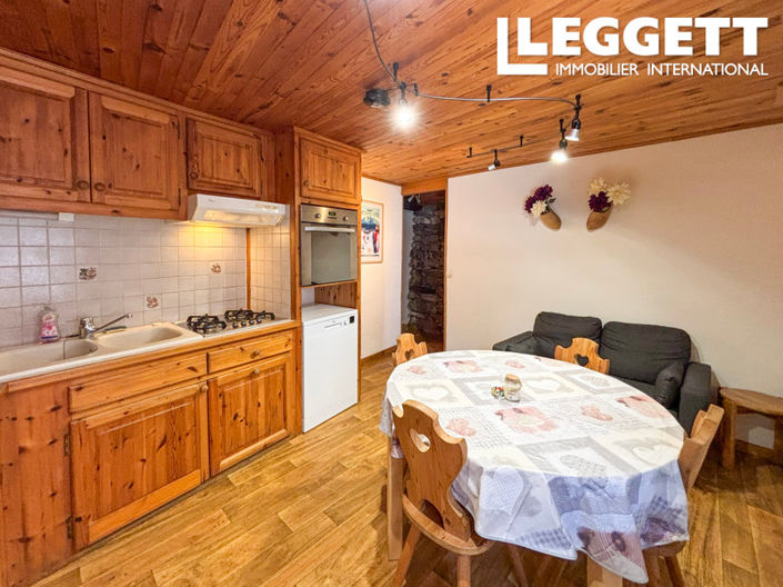 Image No.4-7 Bed House for sale