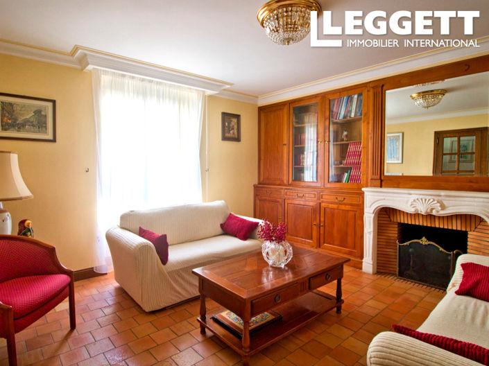 Image No.2-5 Bed House for sale