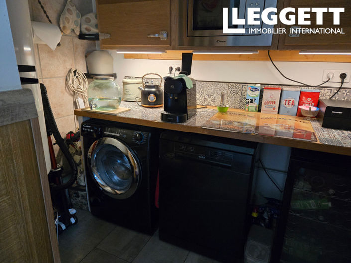 Image No.4-2 Bed House for sale