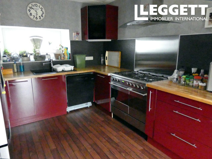 Image No.5-6 Bed House for sale