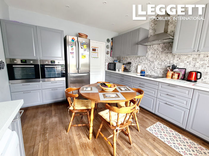 Image No.2-3 Bed House for sale